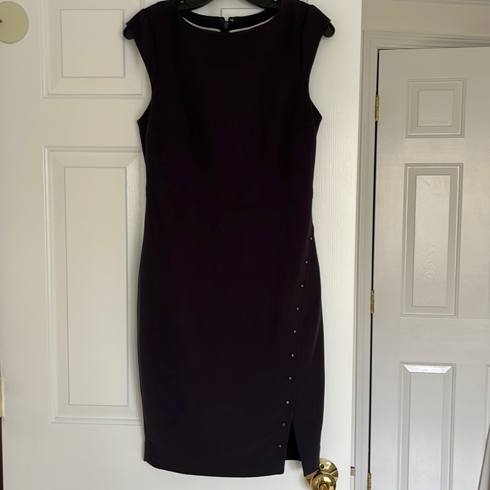 Woman’s dress size 2